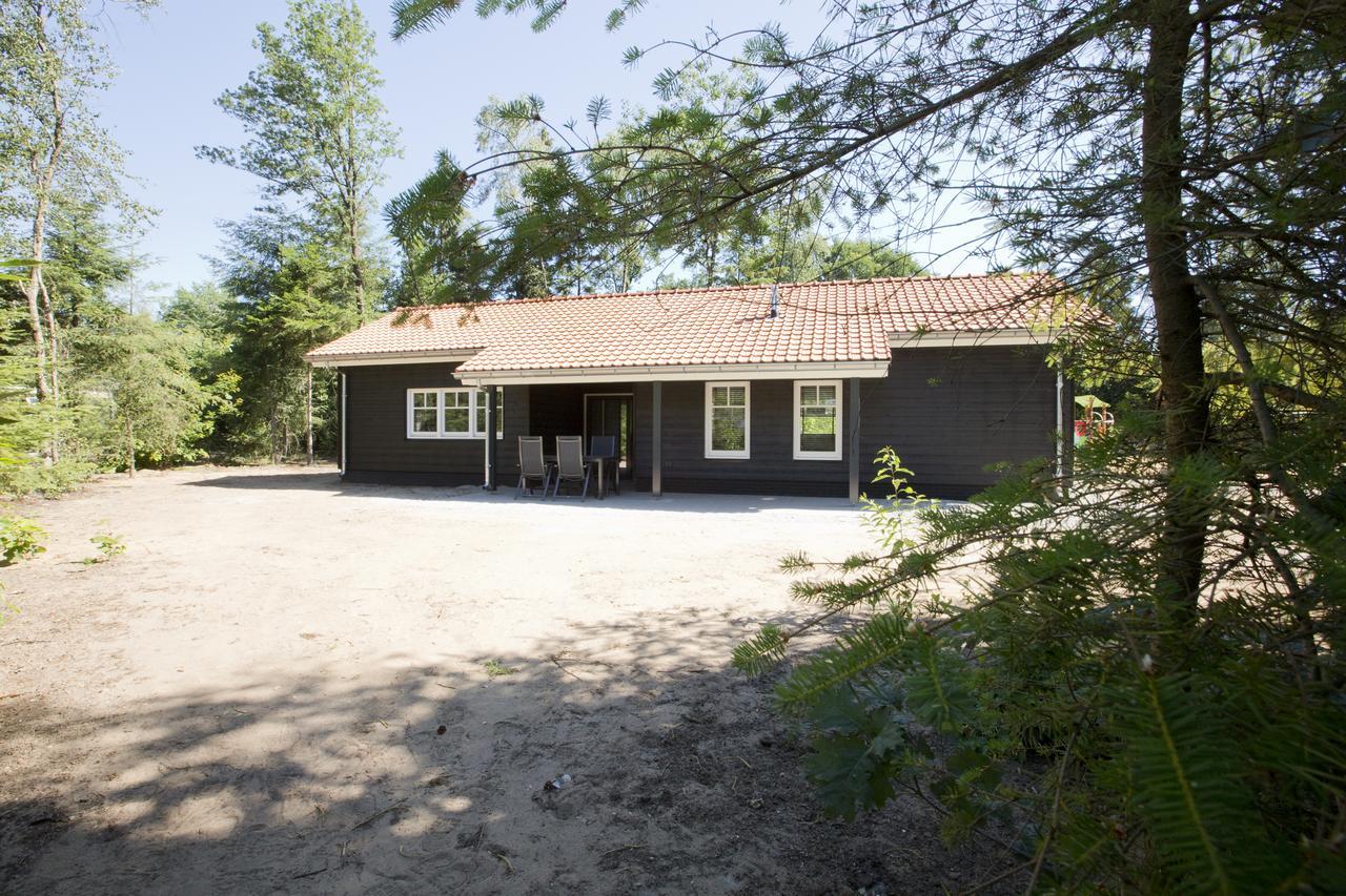 Bok's Bungalowpark Garderen Bagian luar foto